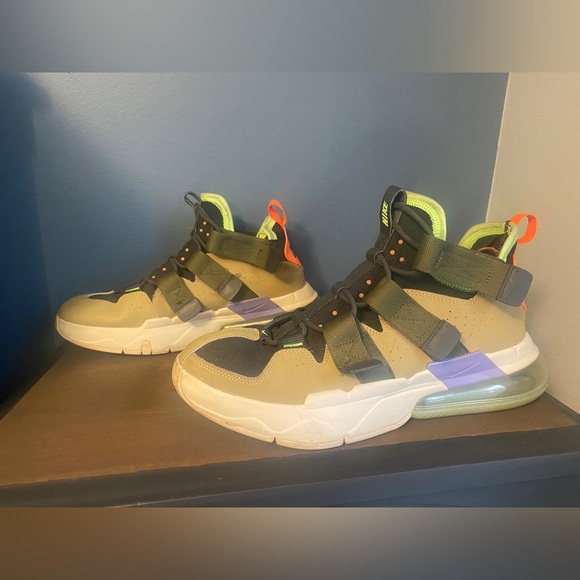 Nike Air Edge 270 Parachute Beige Size 10 - Picture 3 of 10